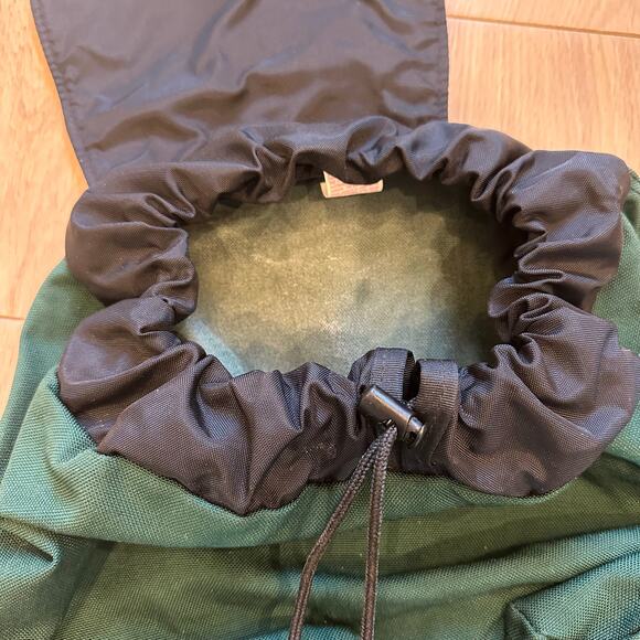 Vintage JanSport 90s Green Backpack Brown Leather Flap Embroidered Floral Trim main image 8